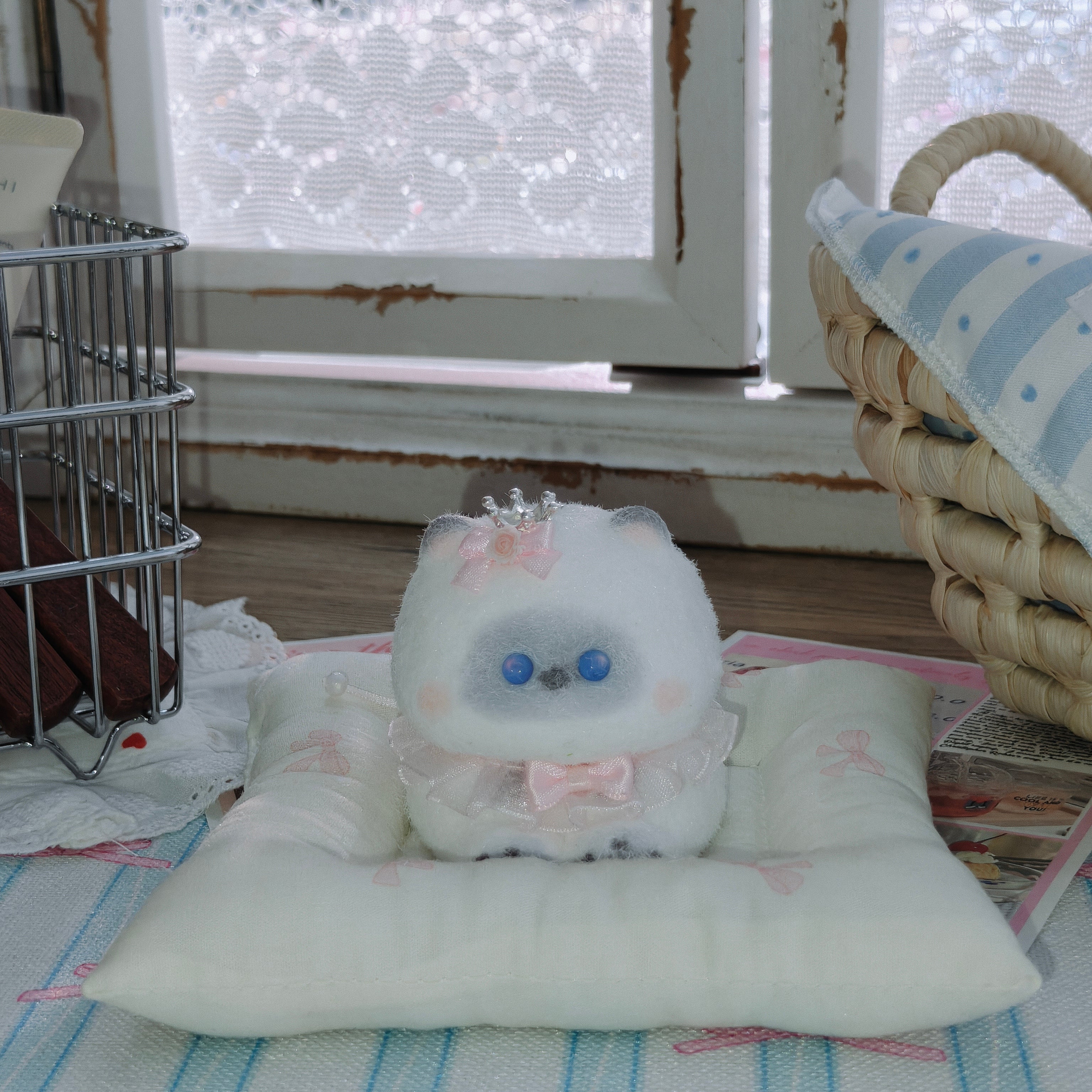 Hand‑Painted Small Cat Silicone Squishy