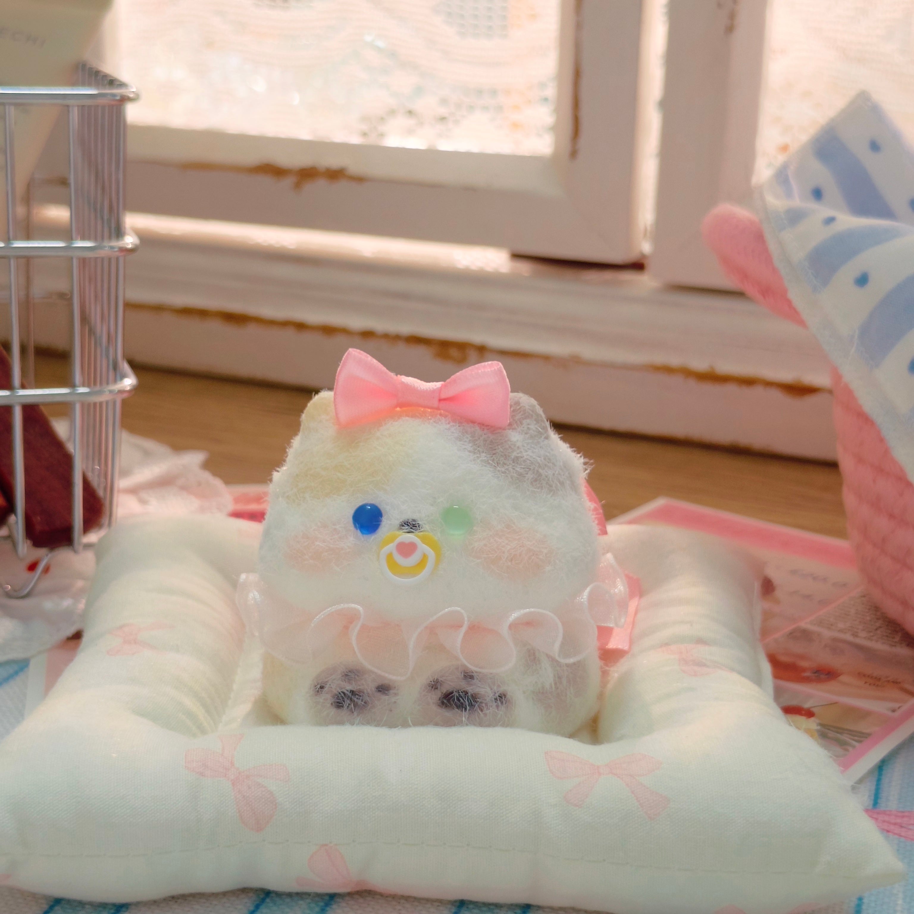 Hand‑Painted Small Cat Silicone Squishy