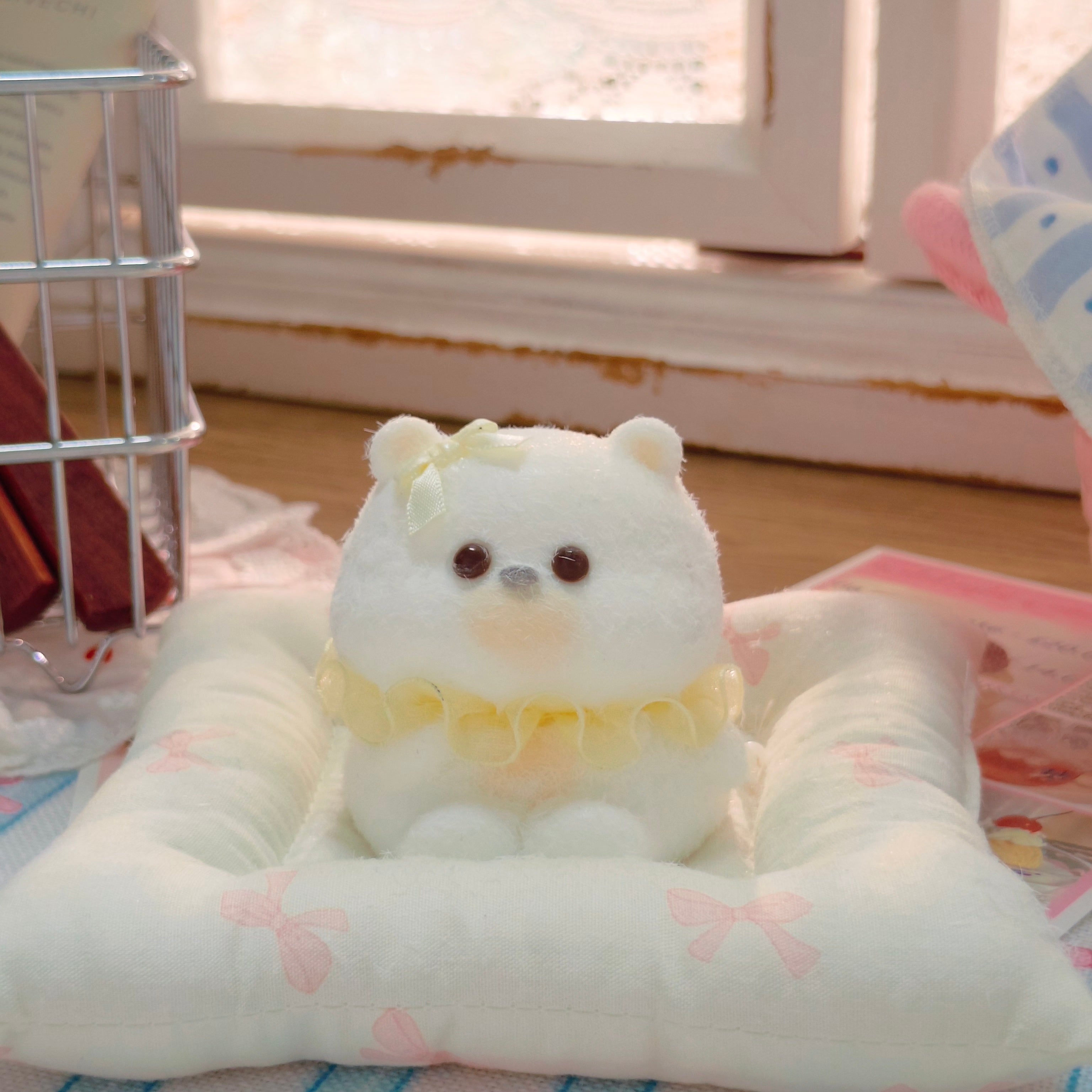 Hand‑Painted Small Cat Silicone Squishy