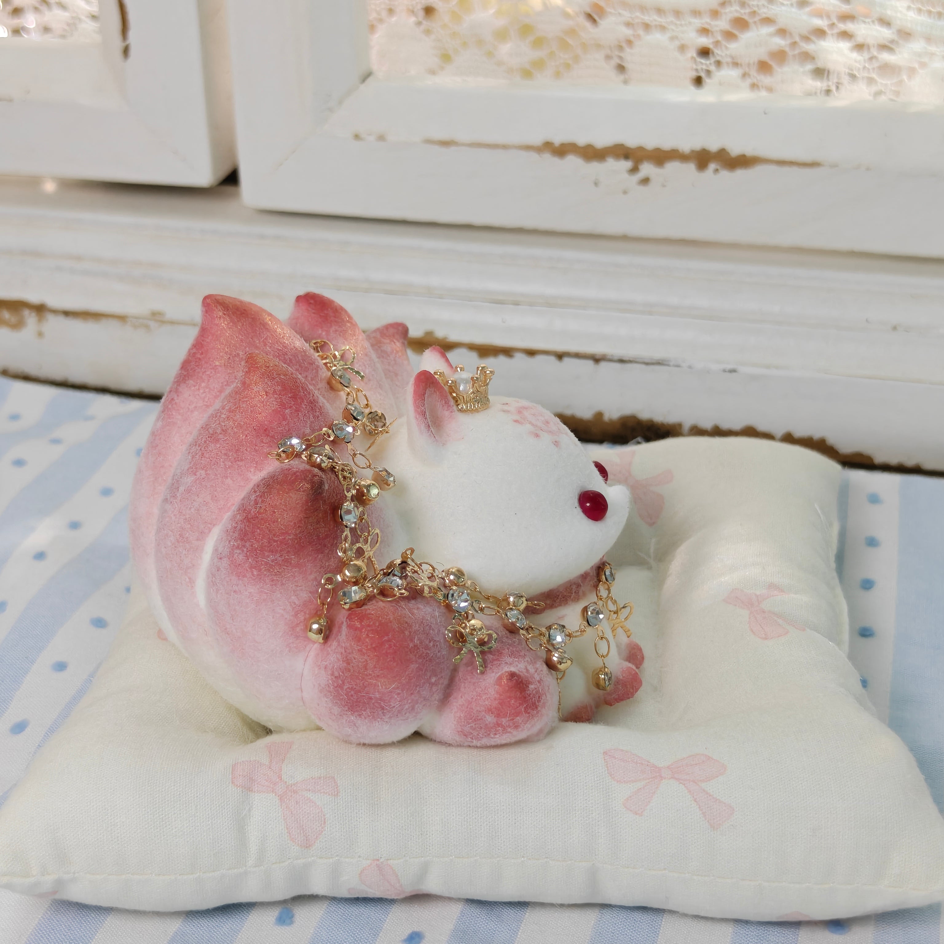 Nine‑tailed Fox Squishy Ancient Chinese Myth Fidget Stress Relief Toy red
