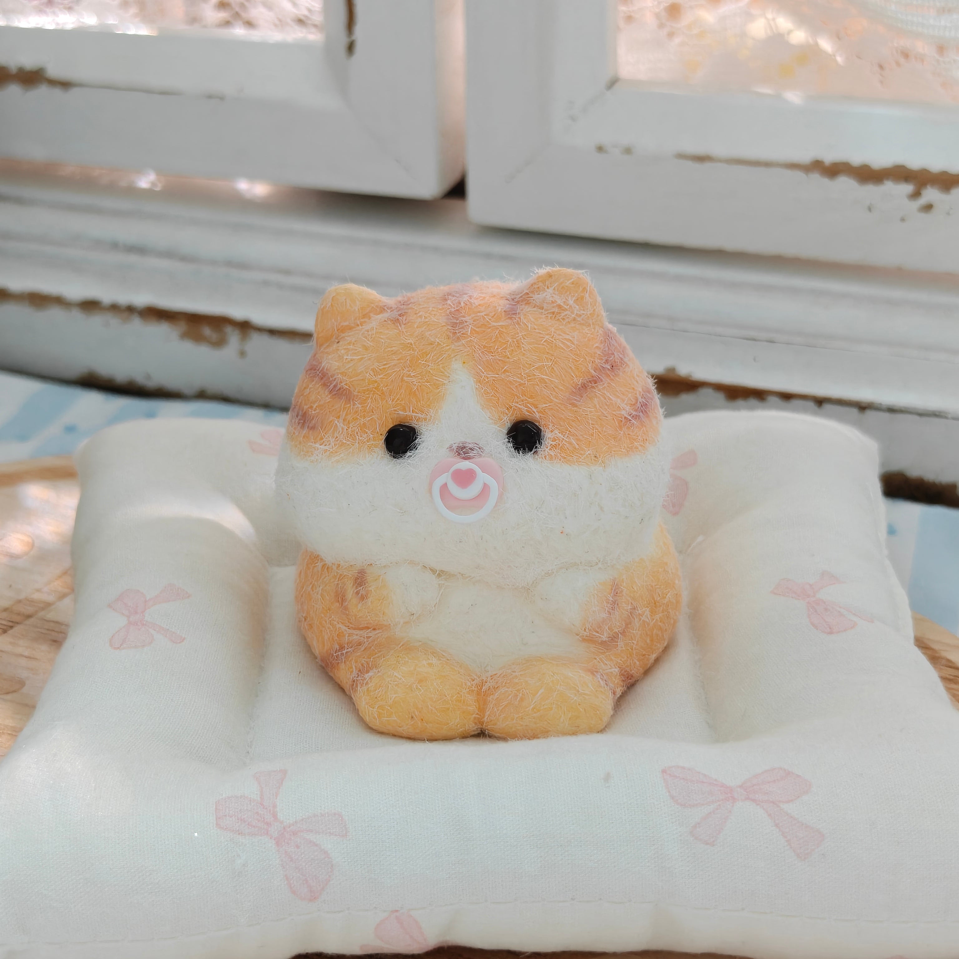 Hand‑Painted Tabby Cat Silicone Squishy